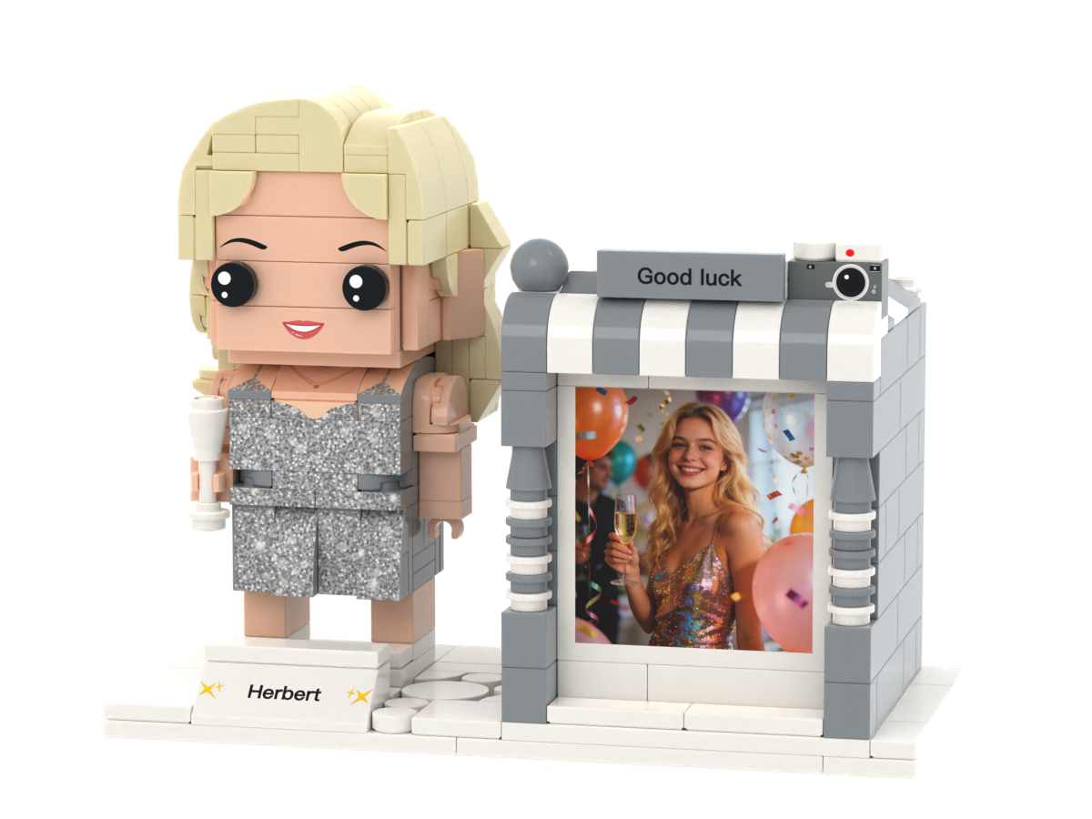 Custom Photo Pen Holder with Brick Figure – One Person – Square Face product example