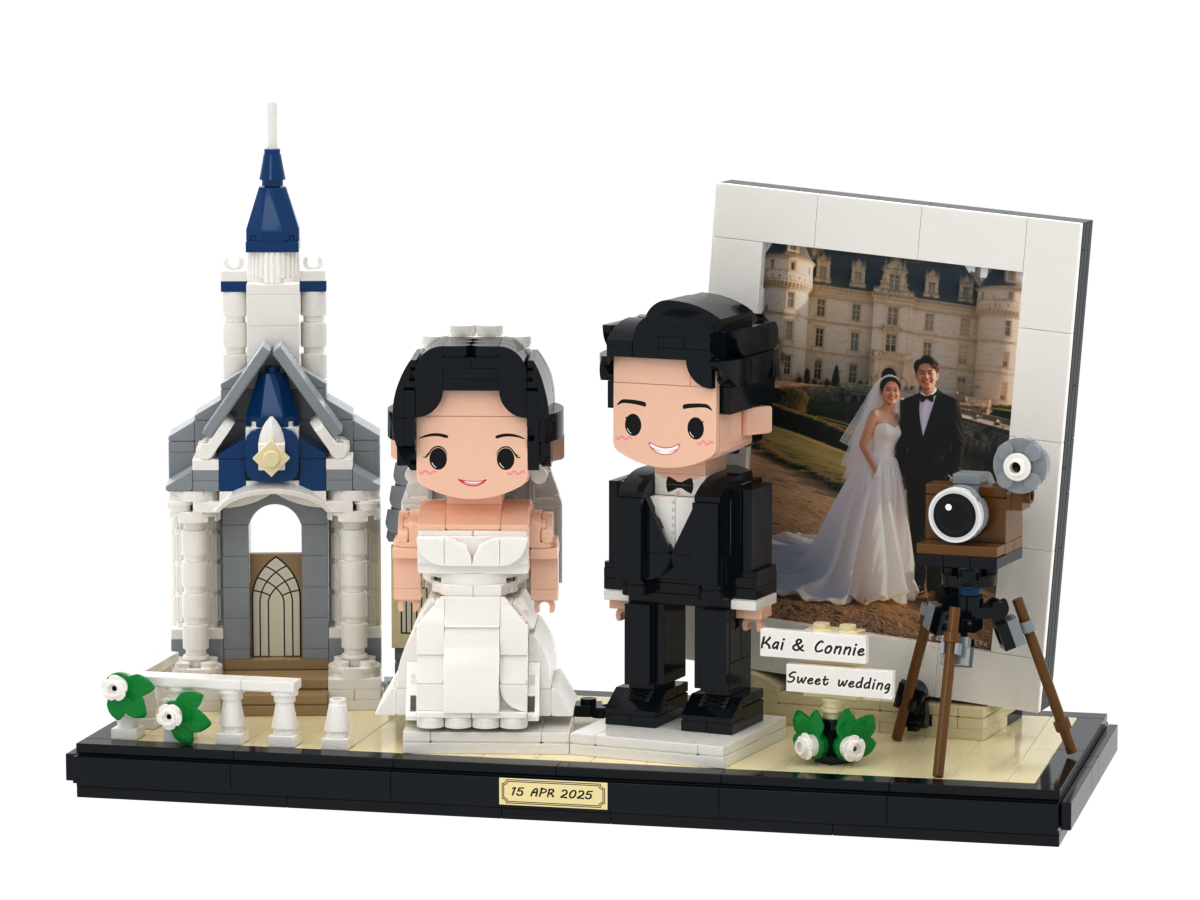 Custom Brick Wedding Scene – Western Castle – Round Face product example
