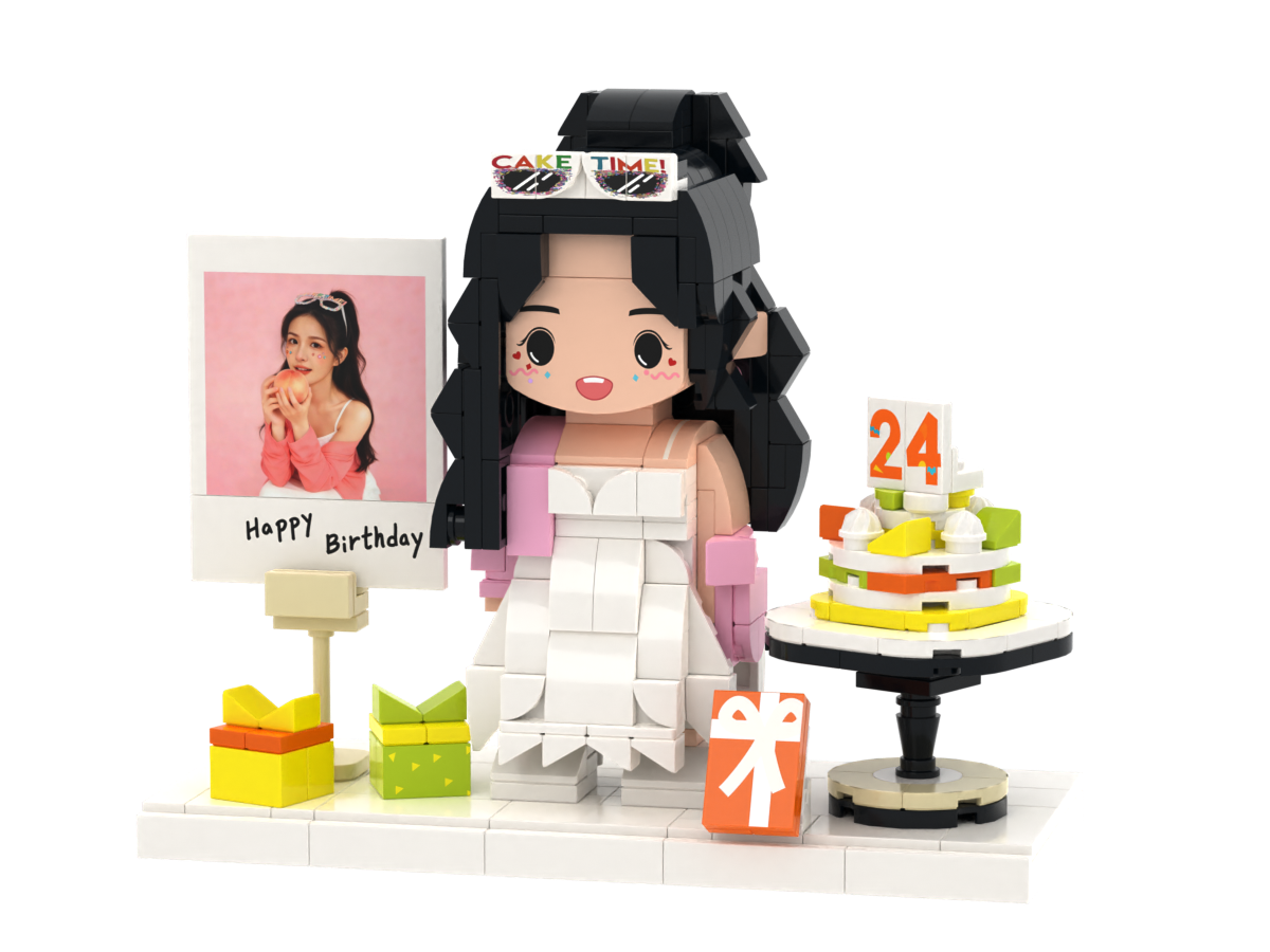 Custom Brick Birthday Scene – One Person with Cake – Round Face product example
