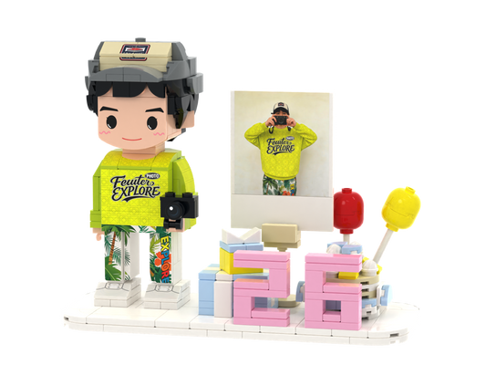 Custom Brick Birthday Scene – One Person with Balloons – Round Face product example