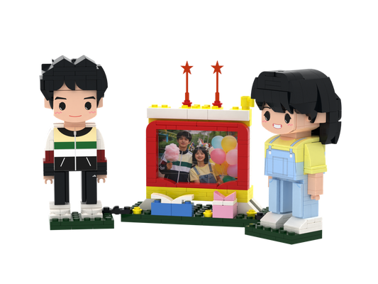 Custom Brick Couple TV Photo Frame – Round Face product example